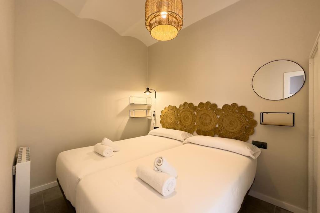 Bebarceloner Sants Apartments - 2 Bedrooms Екстер'єр фото