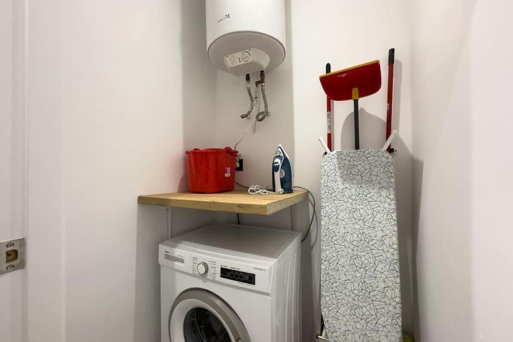 Bebarceloner Sants Apartments - 2 Bedrooms Екстер'єр фото